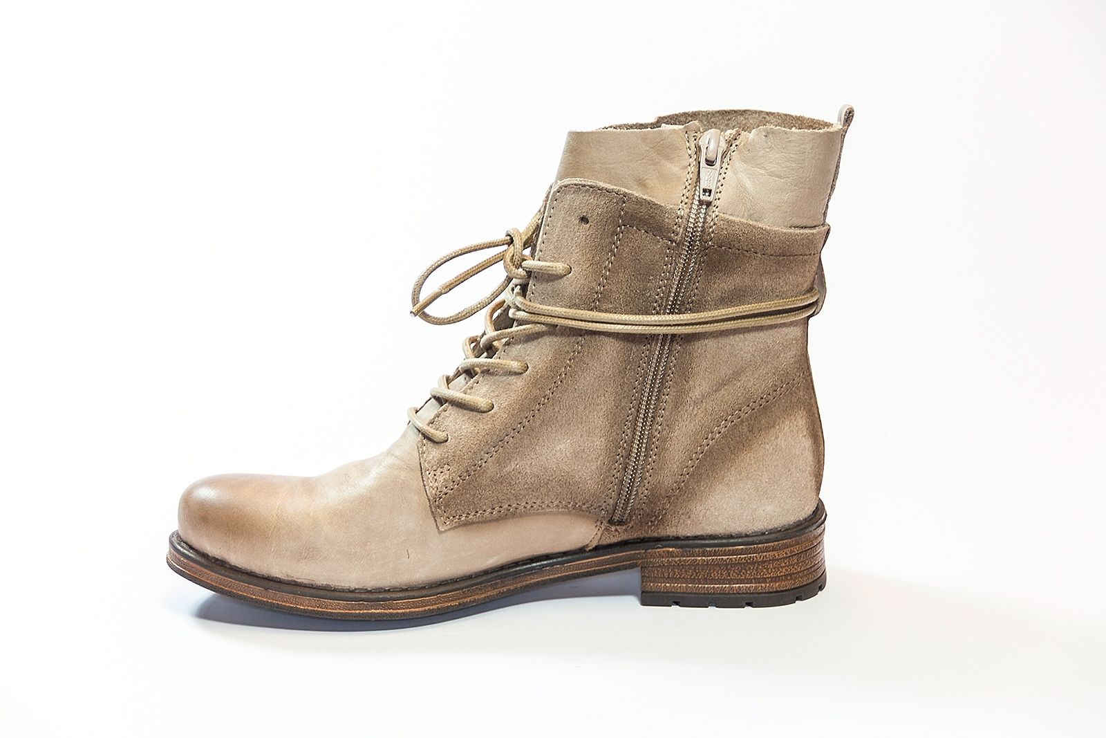 Post Xchange Messy 45 Damen Schnürrschuhe