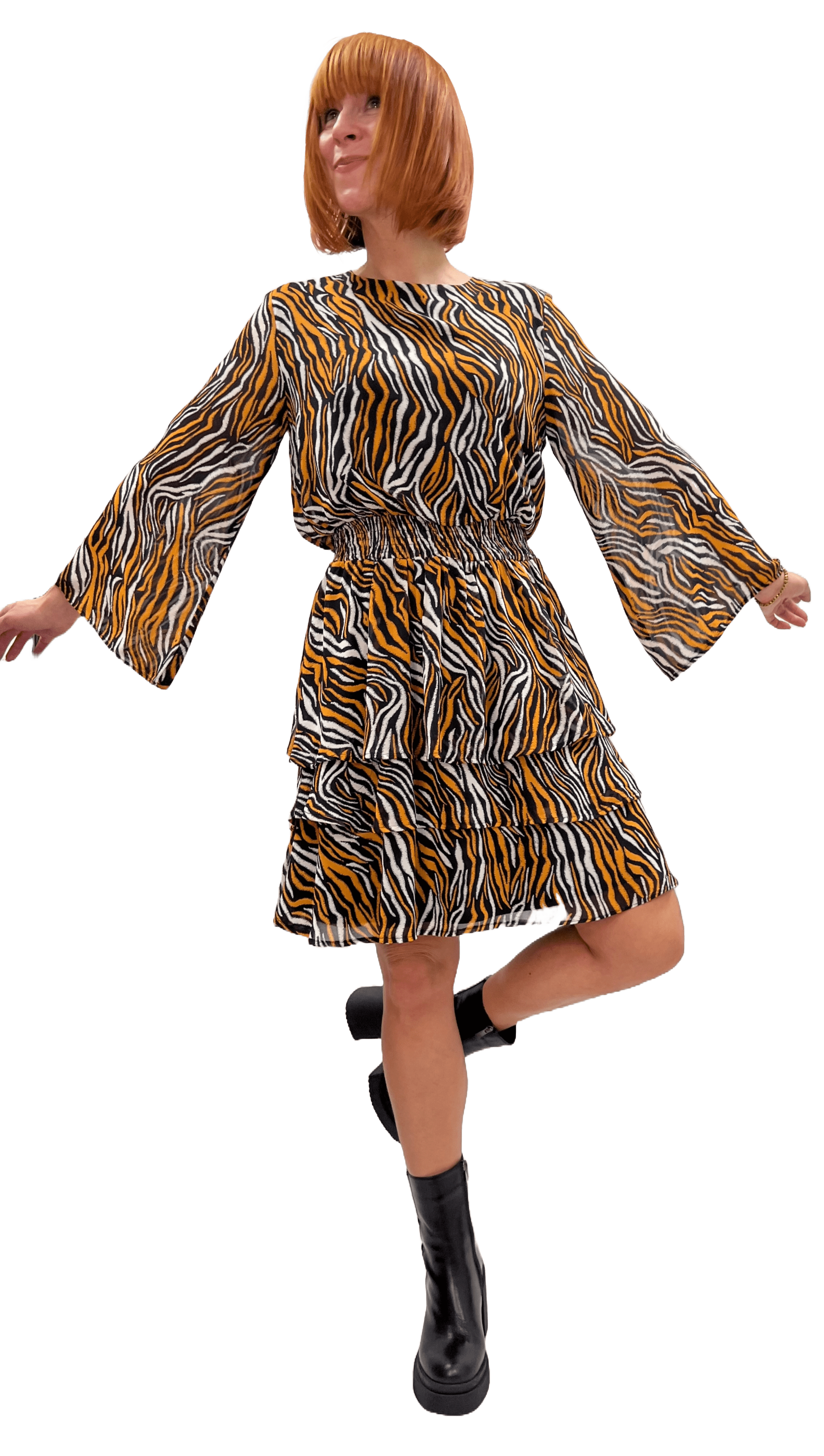 Sisters Point Nicilline-LS3 Damen Volant Kleid