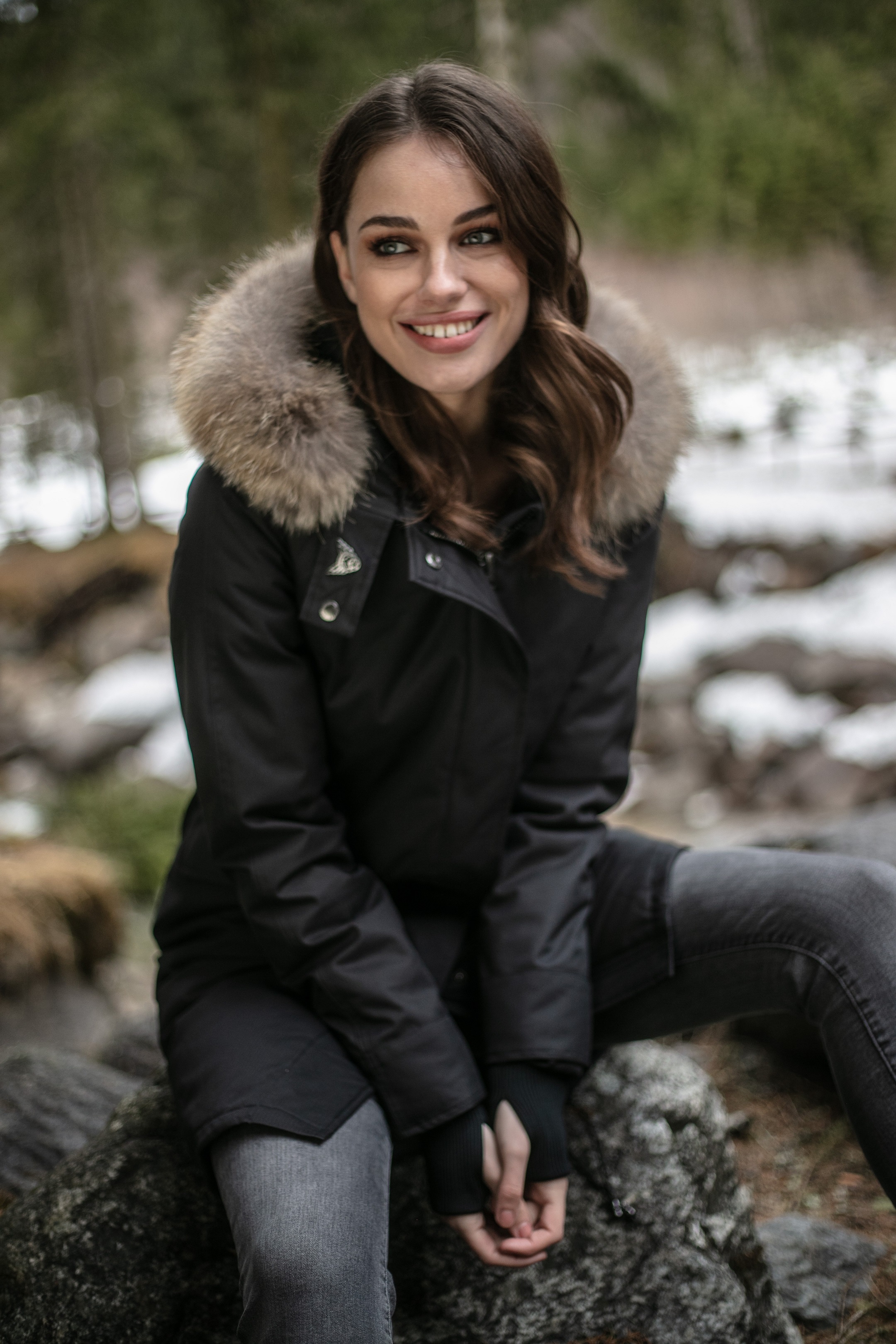 Airforce Fishtail Herringbone Parka  - schwarz mit natur Fellkragen
