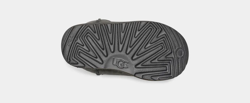UGG T Classic Short II Kleinkind Stiefel