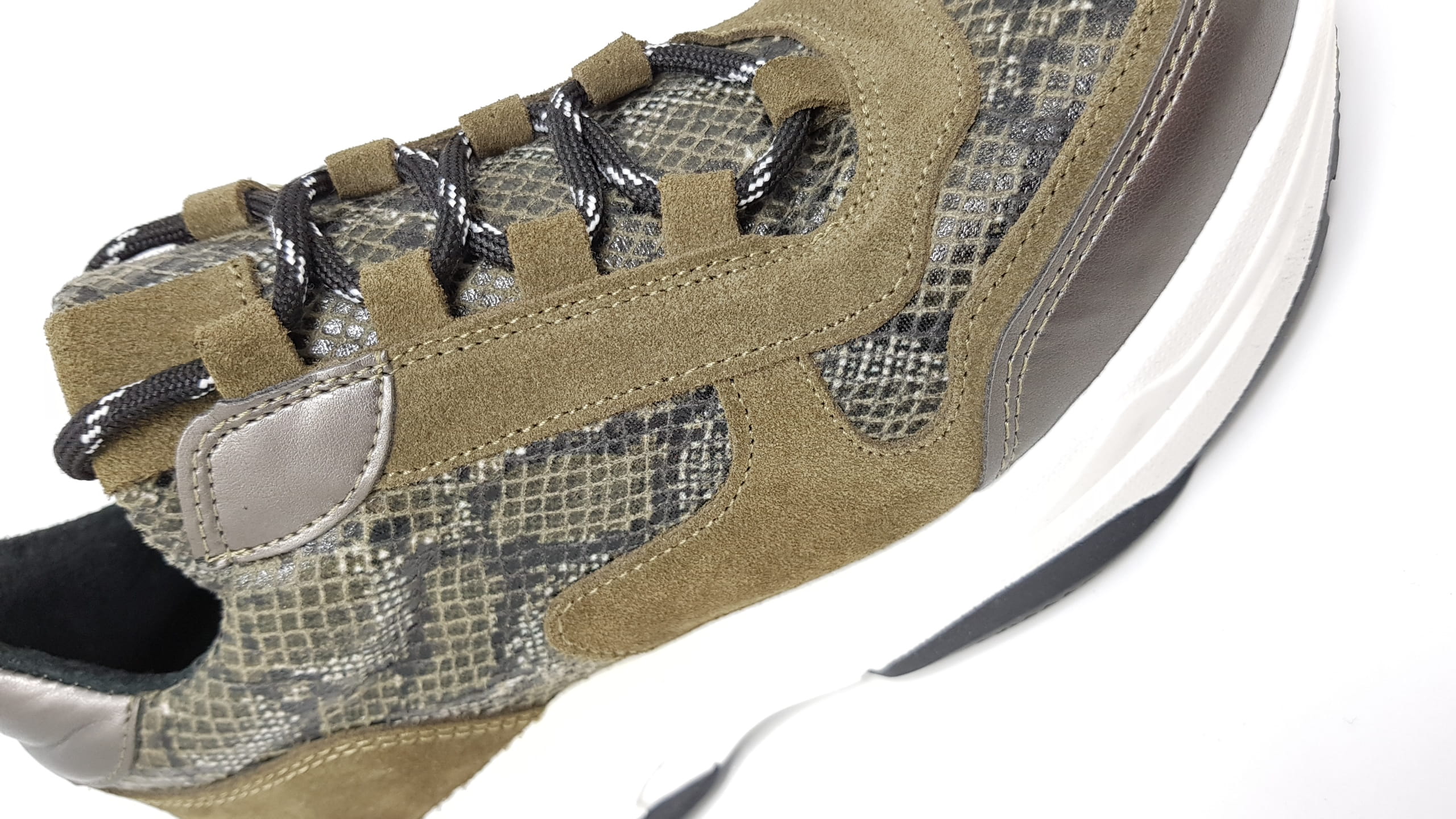 SPM Katrie Ugly Plateau Sneaker Snake