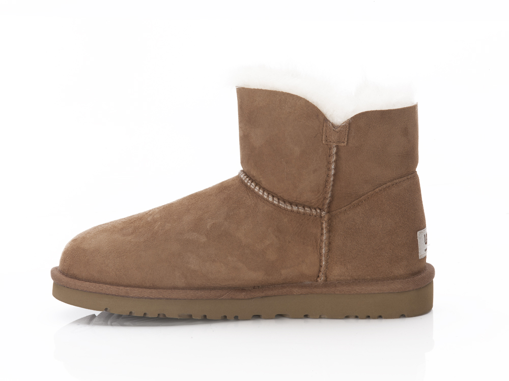UGG Mini Bailey Button II Damen Stiefelette mit Knopf