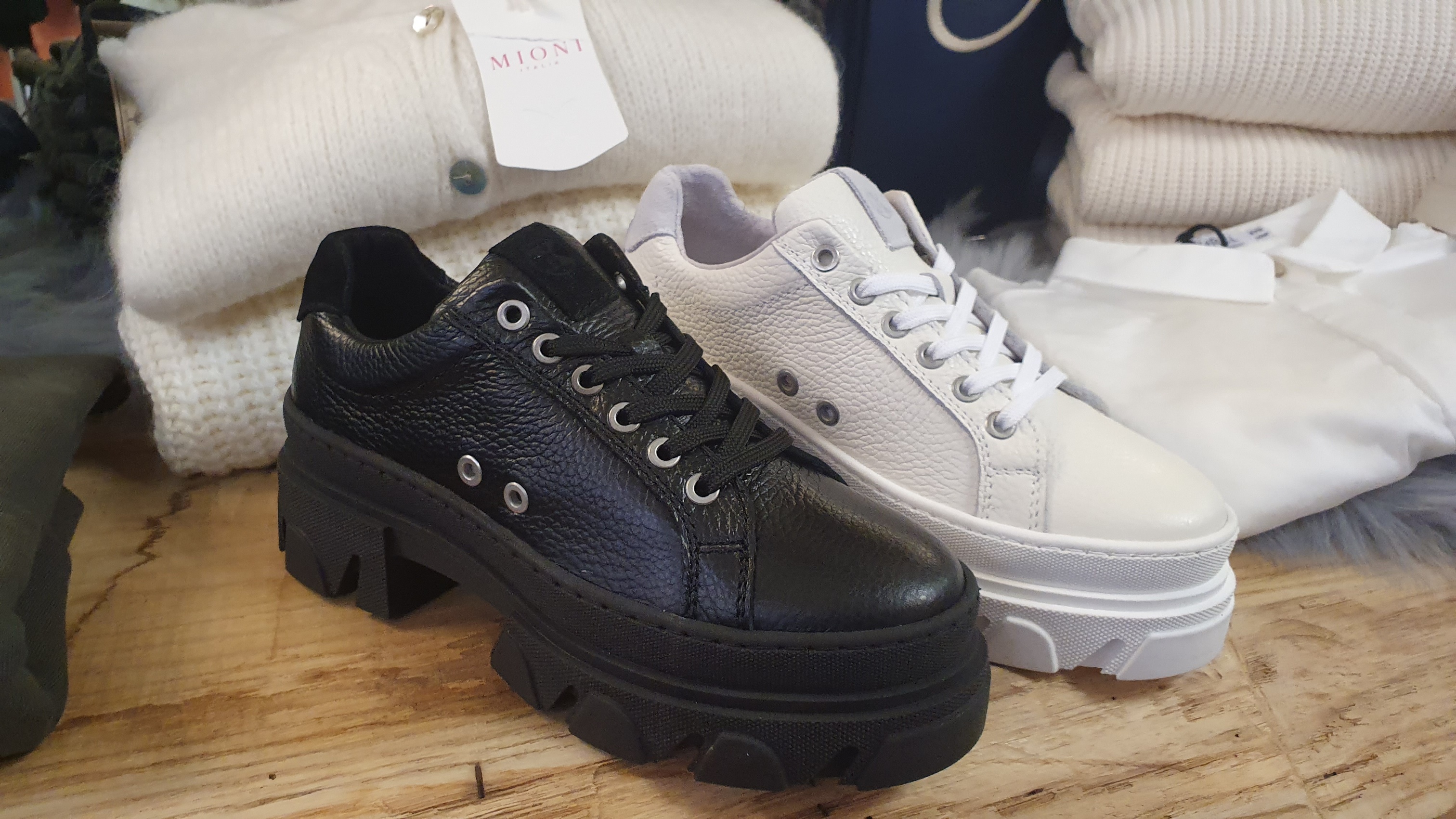 Post Xchange Shane 06 Damen Leder Sneaker Schnürschuhe