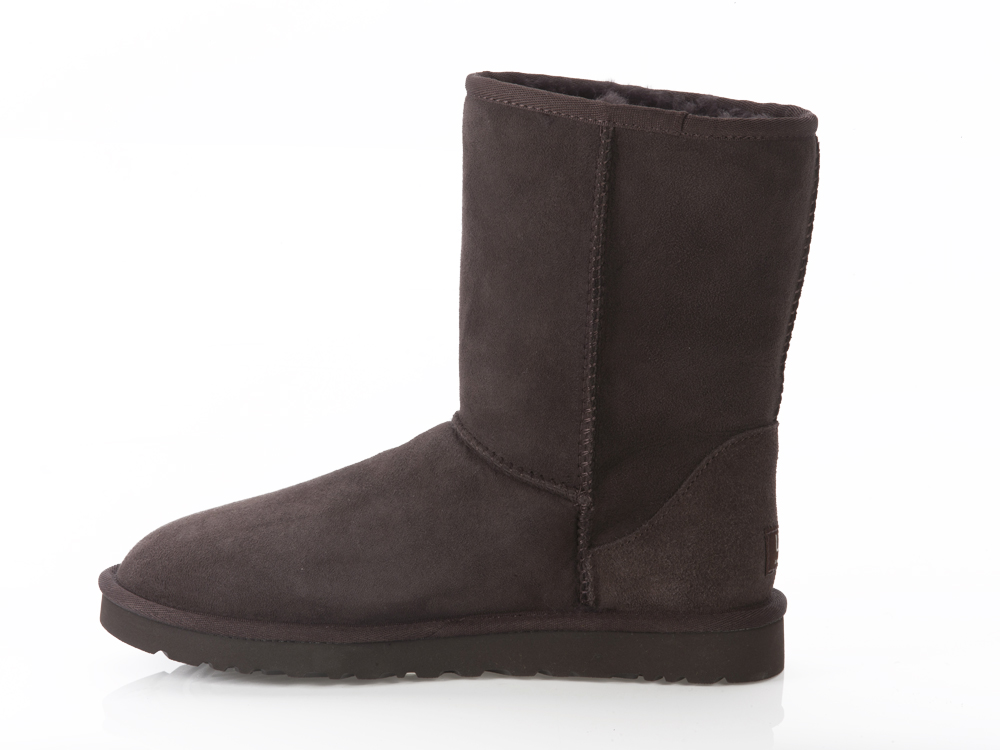 UGG Classic Short Damen Stiefel