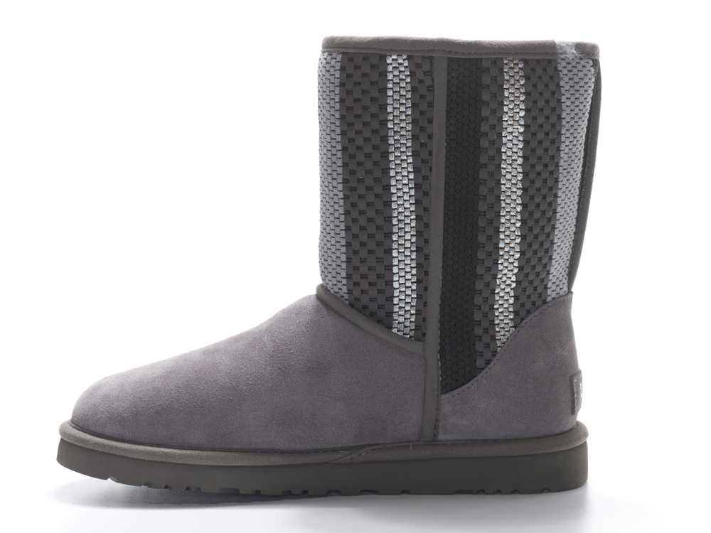 UGG Classic Short Woven Damen Stiefel - grau
