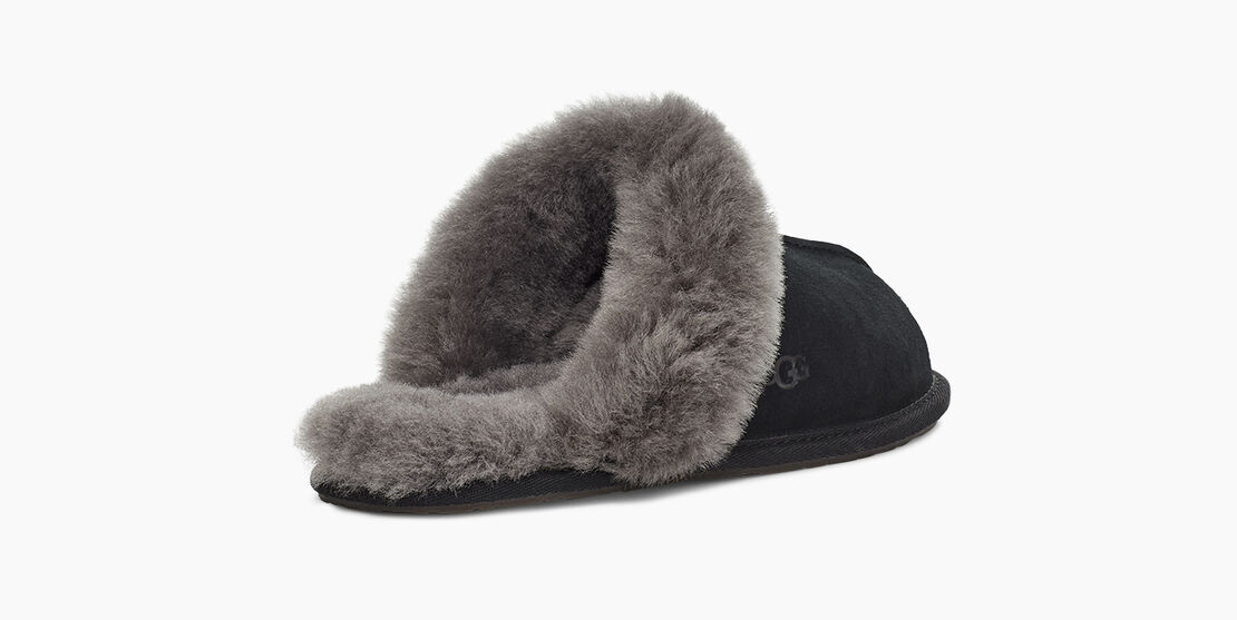 UGG Scuffette II Damen Hausschuhe