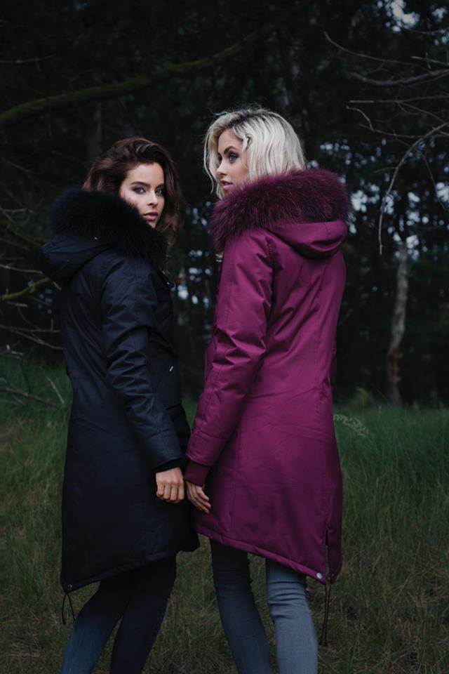 Airforce Fishtail Herringbone Parka  - schwarz mit natur Fellkragen