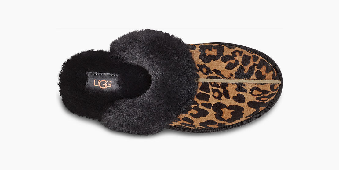 UGG Scuffette II Panther Print Damen Hausschuhe