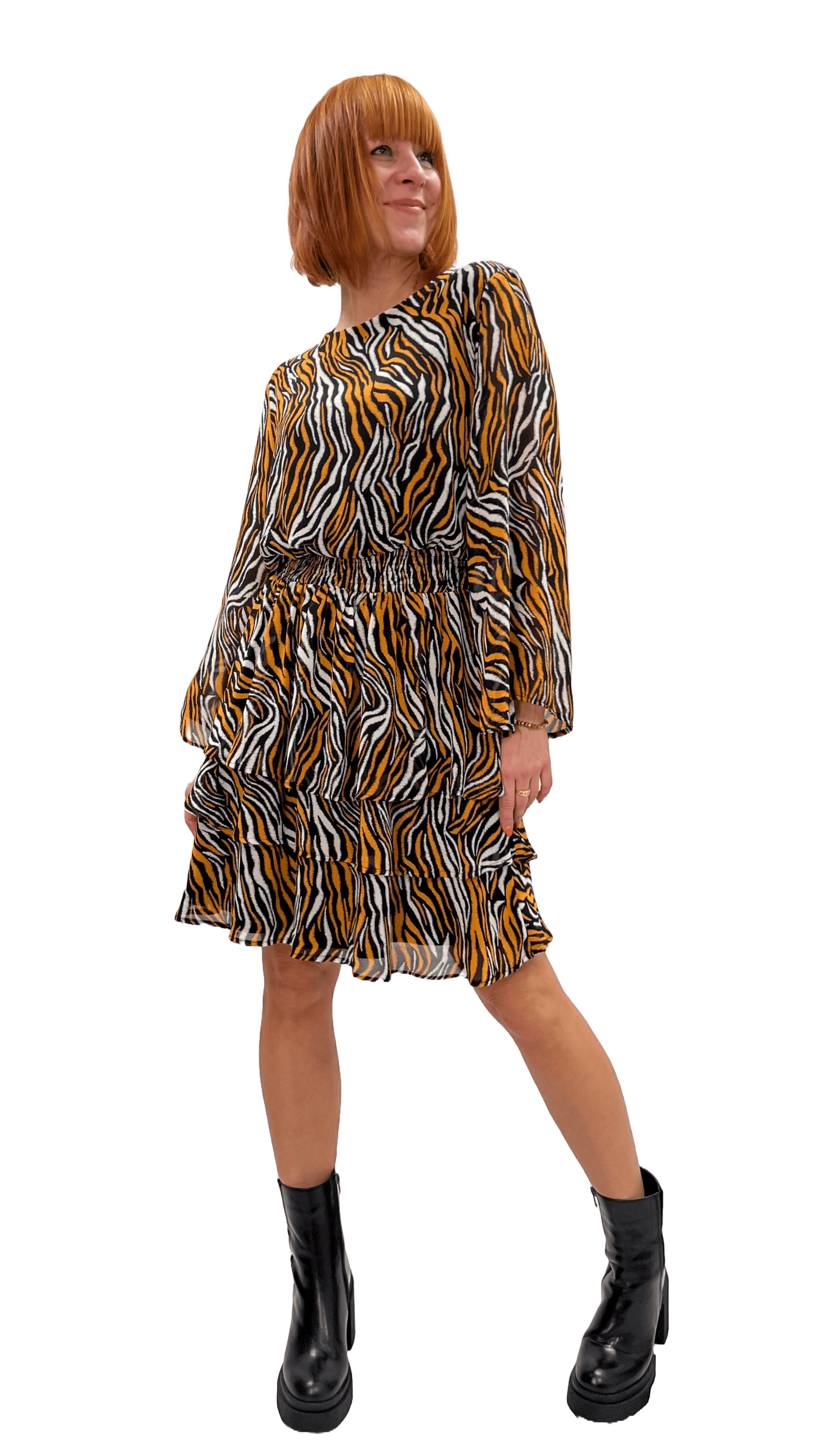 Sisters Point Nicilline-LS3 Damen Volant Kleid
