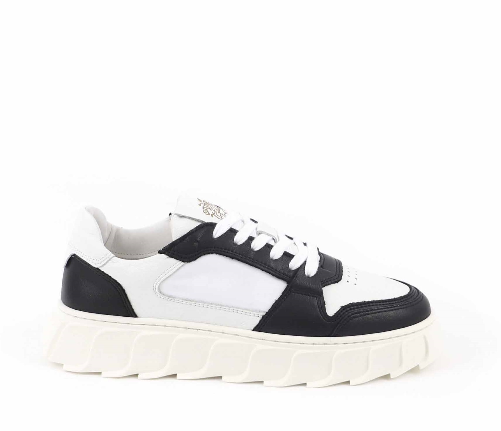 Apple of Eden London Damen Sneaker