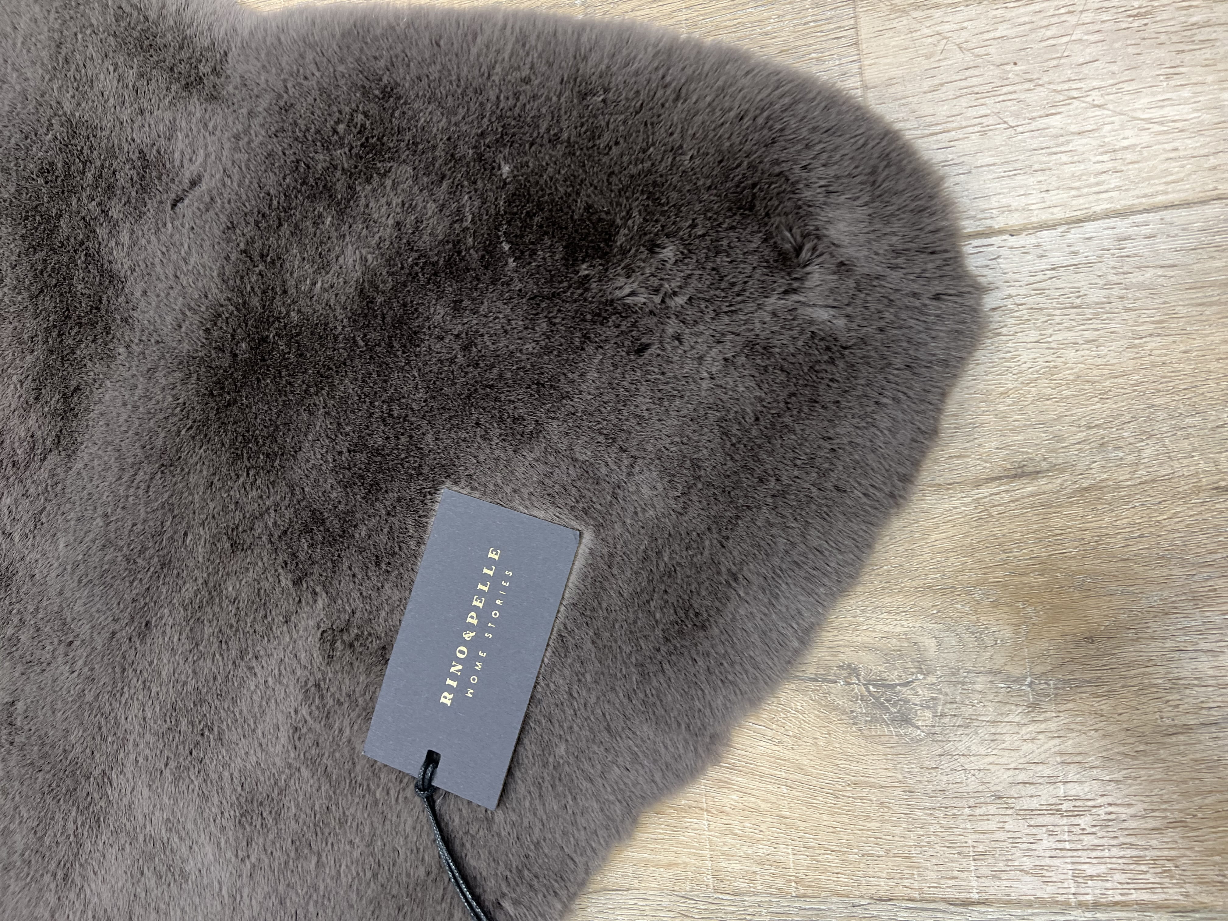Rino & Pelle Roisa Home Teppich