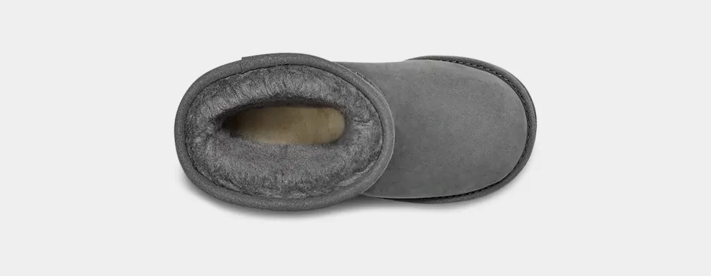 UGG T Classic Short II Kleinkind Stiefel